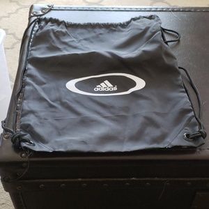 Adidas sling bag